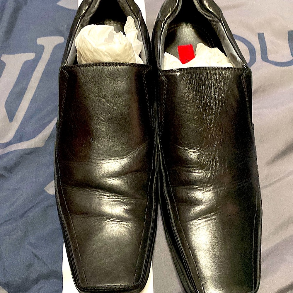 Alfani loafers 
Size : 10.5 
Color: Black
